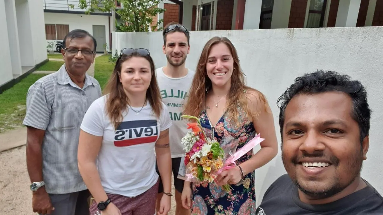 Bed & Breakfast Couple Rooms In Negombo