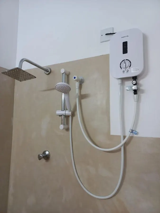 Couple Rooms In Negombo 0*,