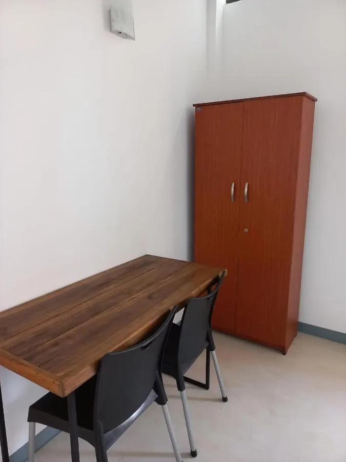 Bed & Breakfast Couple Rooms In Negombo